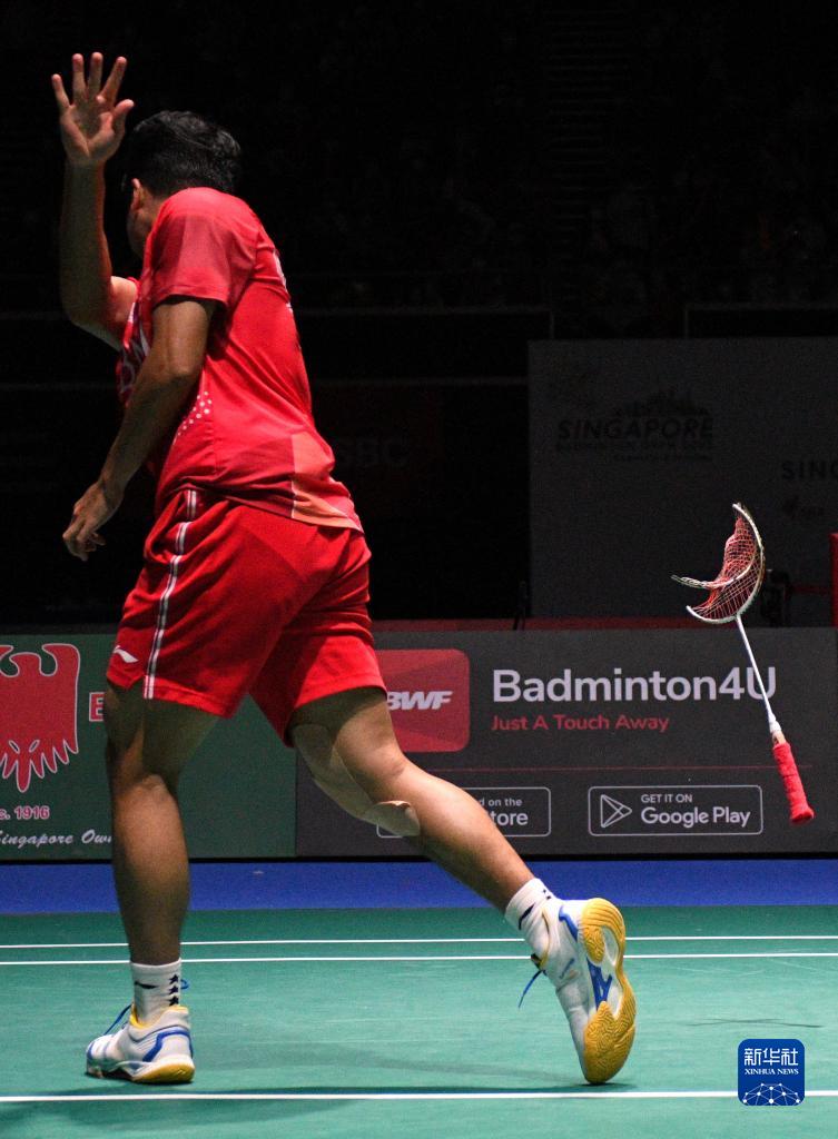 妮卡盖布里 妮卡盖布里