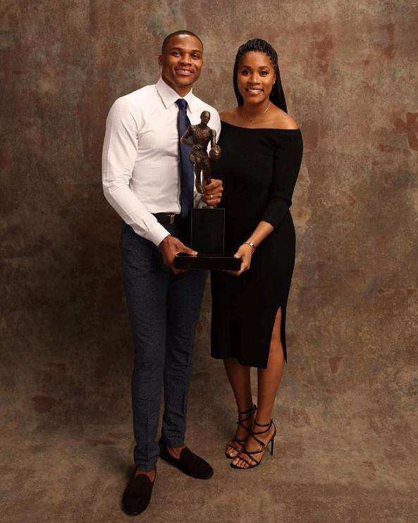 下像素草和 下像素草和